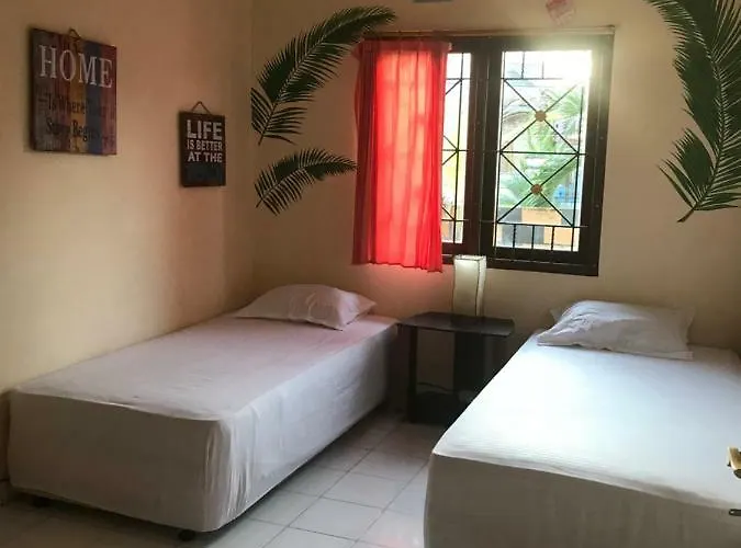 بيت ضيافة Balangan Surf House 4*